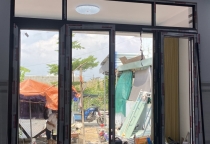 THI CÔNG LẮP ĐẶT NHÔM KÍNH TẠI LONG AN 