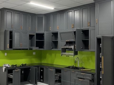 DỰ ÁN THI CÔNG TỦ NỘI THẤT CÁNH KÍNH ĐỨC HÒA 