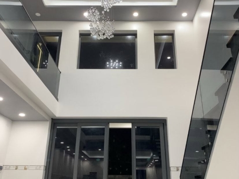 DỰ ÁN THI CÔNG CỬA NHÔM KÍNH TẠI  BẾN LỨC, TÂY NINH