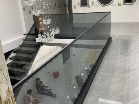 DỰ ÁN THI CÔNG CỬA NHÔM KÍNH TẠI  BẾN LỨC, TÂY NINH