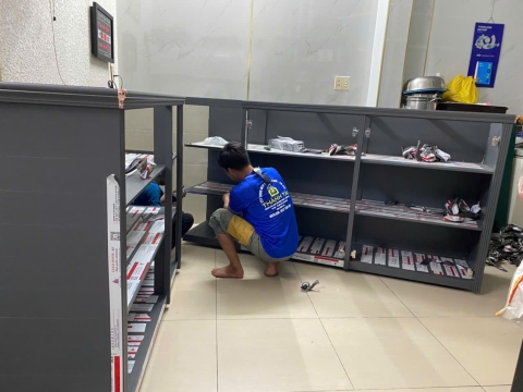 Lắp đặt Tủ chén nhôm nội thất công trình tại quận Bình Tân