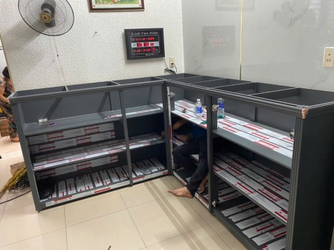 Lắp đặt Tủ chén nhôm nội thất công trình tại quận Bình Tân