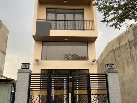 DỰ ÁN THI CÔNG CỬA NHÔM KÍNH TẠI TÂN AN, LONG AN