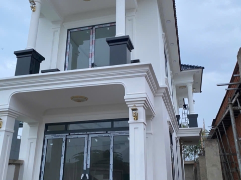 DỰ ÁN THI CÔNG CỬA NHÔM KÍNH TẠI MỸ HẠNH, TÂY NINH