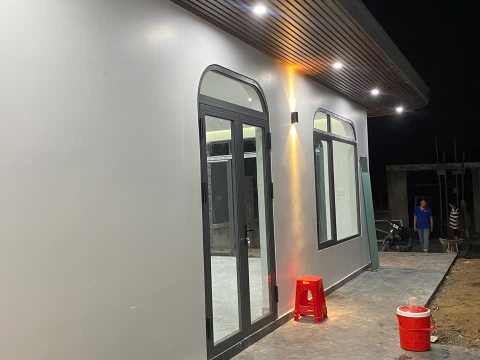 DỰ ÁN THI CÔNG CỬA NHÔM KÍNH TẠI ĐỨC HÒA, TÂY NINH