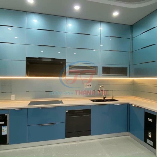 Thi Công Tủ Bếp Nhôm Kính