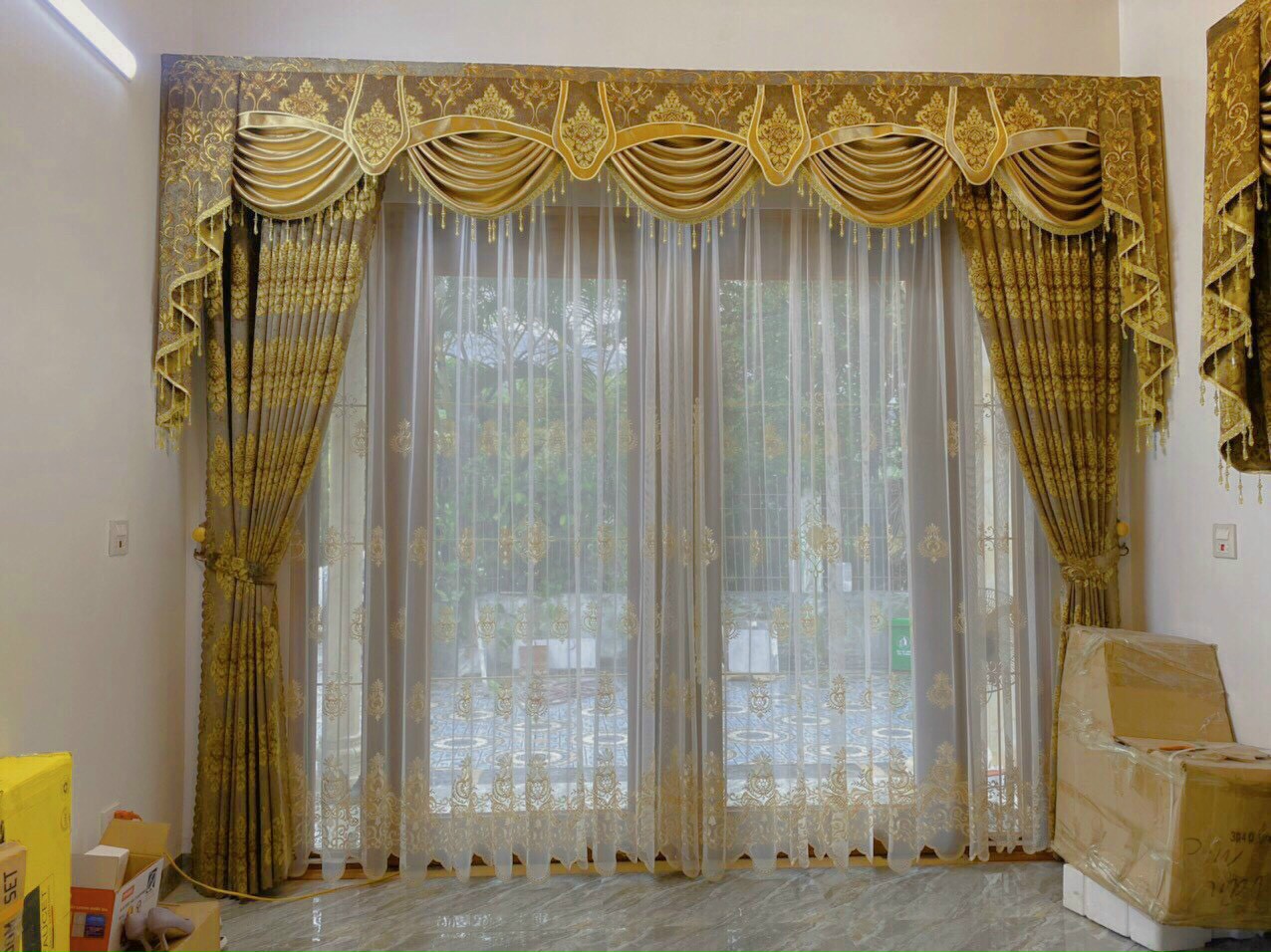 Rèm Cửa Cổ Điển Tại Mộc Hóa
