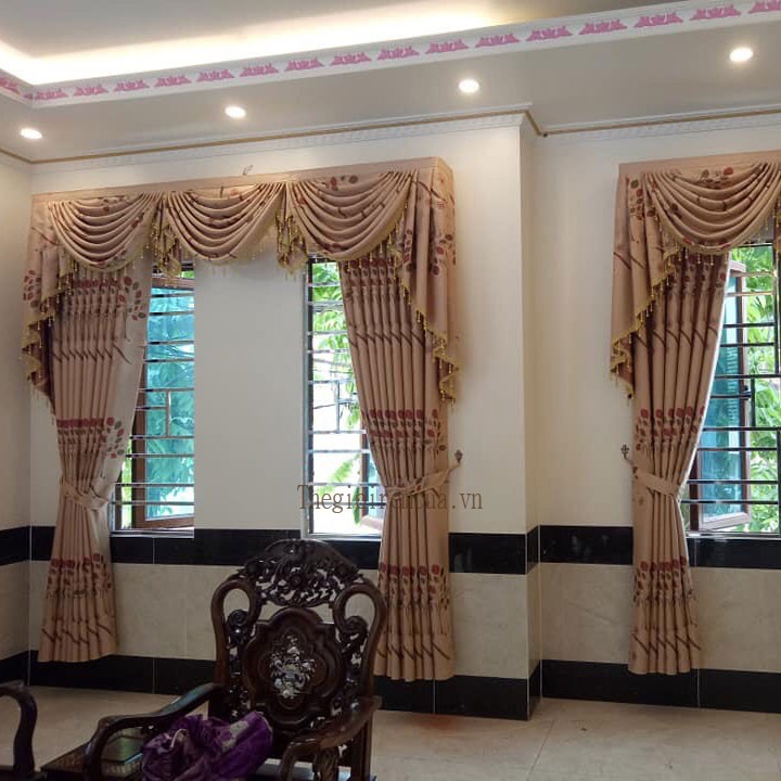 Rèm Cửa Cổ Điển Tại Đức Huệ