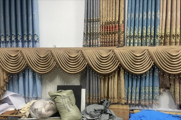 Rèm Cửa Cổ Điển Tại Đức Huệ
