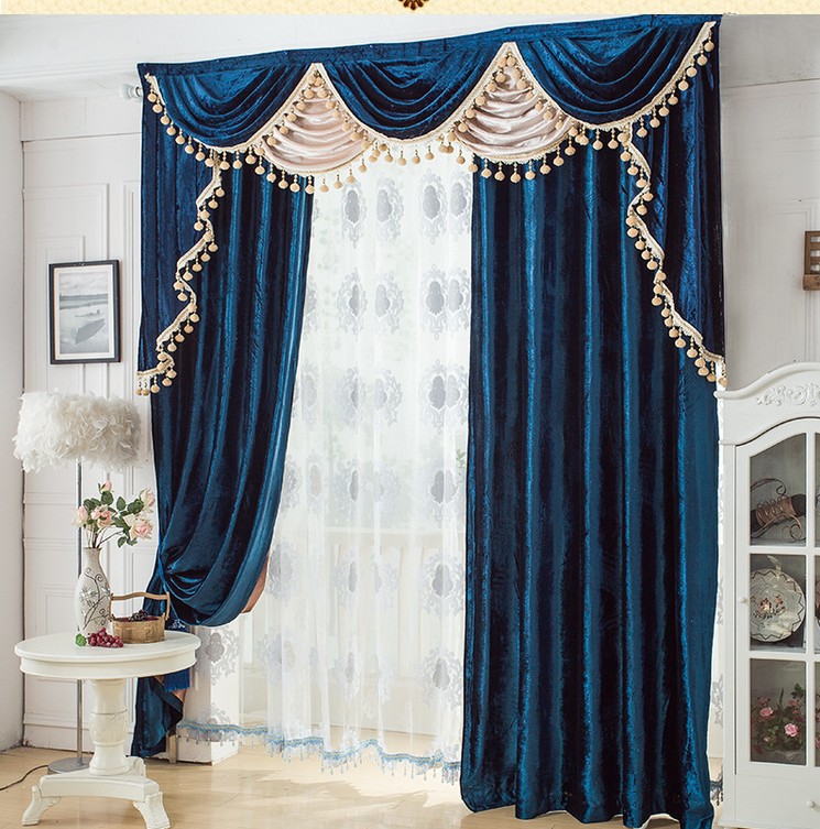 Rèm Cửa Cổ Điển Tại Bến Lức