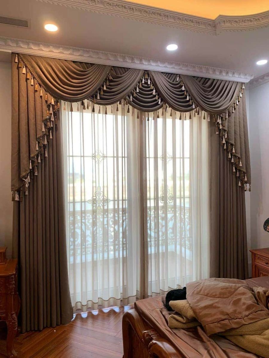 Rèm Cửa Cổ Điển Tại Tân Thạnh