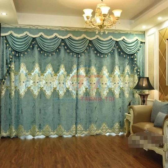 Rèm Cửa Cổ Điển Tại Tân Hưng, Long An