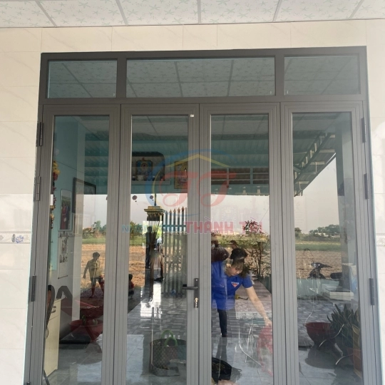 Cửa nhôm Xingfa 2 cánh mở vào - 4 cánh mở ra