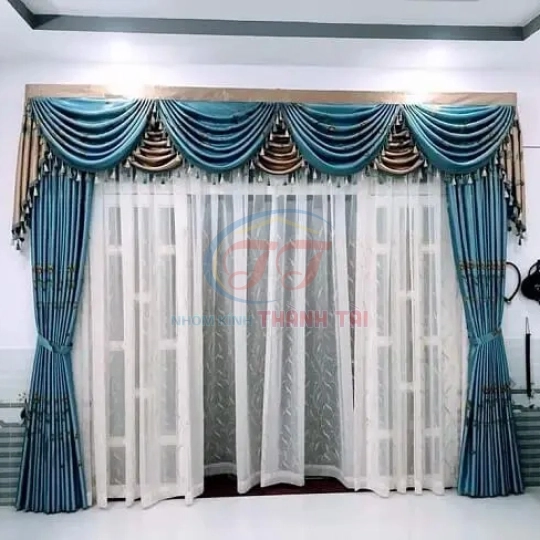 Rèm Cửa Cổ Điển Tại Kiến Tường, Long An