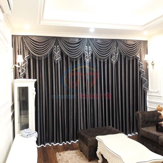 Rèm Cửa Cổ Điển Tại Thạnh Hóa, Long An