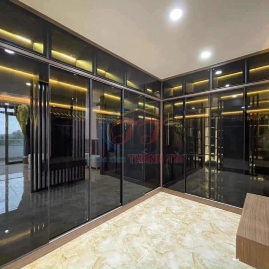 Tủ đồi nội thất cánh kính cao cấp