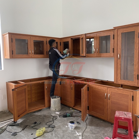 Tủ bếp nhôm Xingfa hệ 55