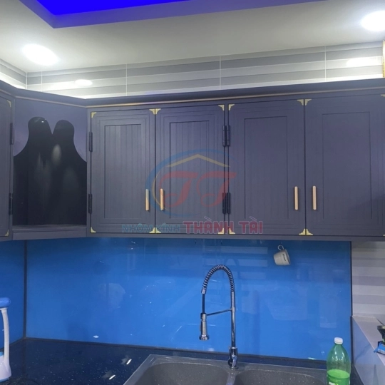 Mẫu Tủ bếp nhôm Xingfa hệ 55