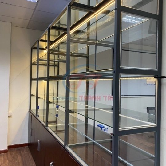 Tủ trưng bày nhôm kính Xingfa hệ 22x32