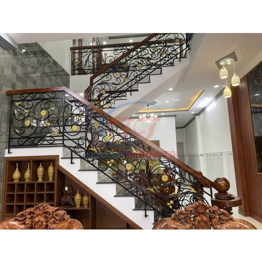 Lan can sắt Mỹ thuật tay vịn