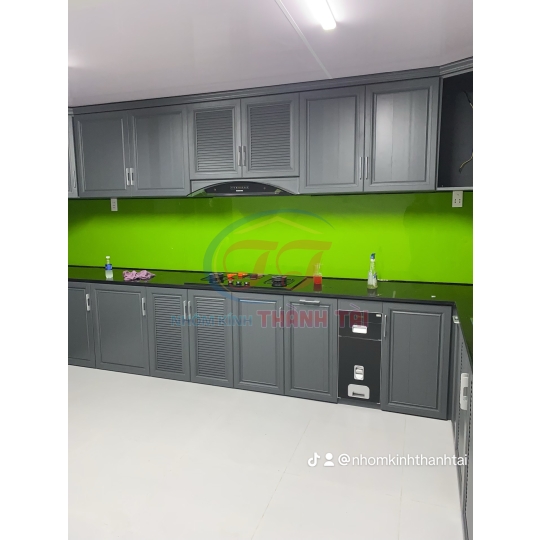 Tủ bếp nhôm nội thất Xingfa 
