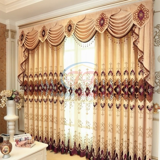 Rèm Cửa Cổ Điển Tại Cần Giuộc, Long An