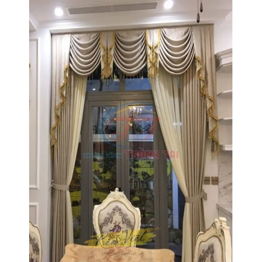 Rèm Cửa Cổ Điển Tại Thạnh Hóa, Long An