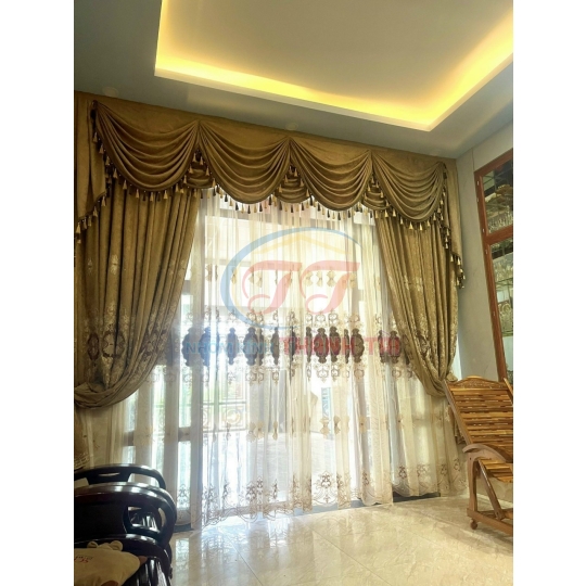 Rèm Cửa Cổ Điển Tại Bình Tân