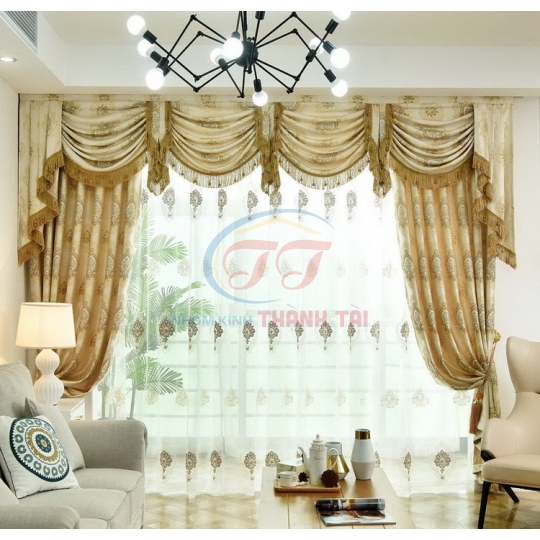 Rèm Cửa Cổ Điển Tại Tân Hưng, Long An