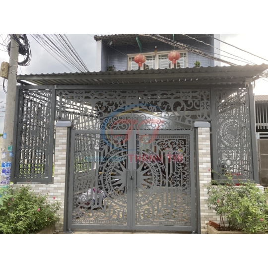 CỬA CỔNG SẮT CNC CAO CẤP 